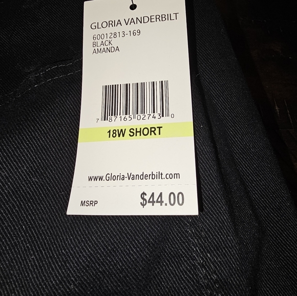 18W Short, Gloria Vanderbilt Black Jeans - Picture 3 of 3